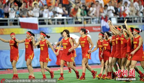 资料图：金昶伯曾率领中国女曲在北京奥运会夺得亚军，创造历史最好成绩。图片来源：Osports全体育